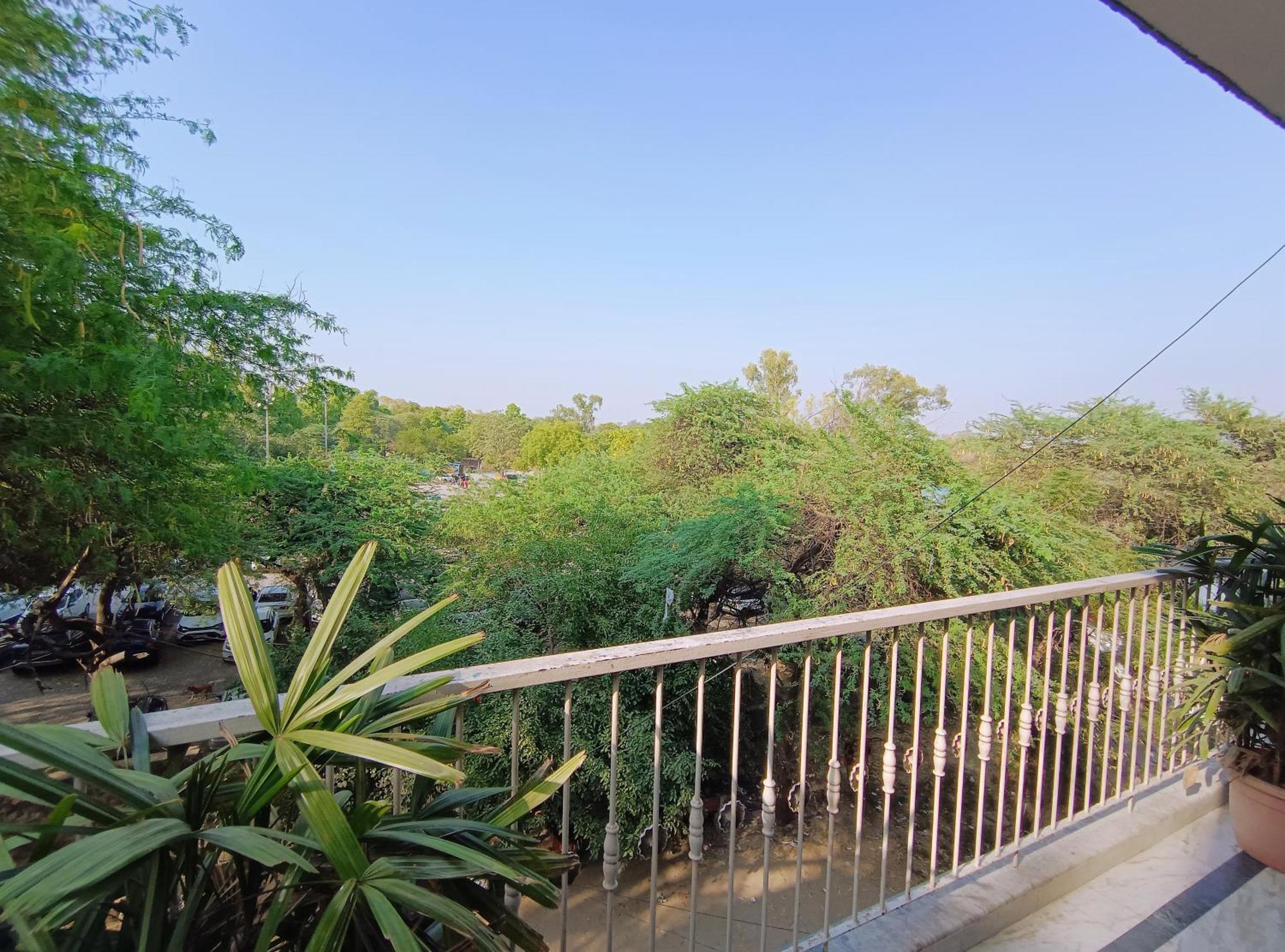 Hotel Hauz Khas Fort View New Delhi Buitenkant foto