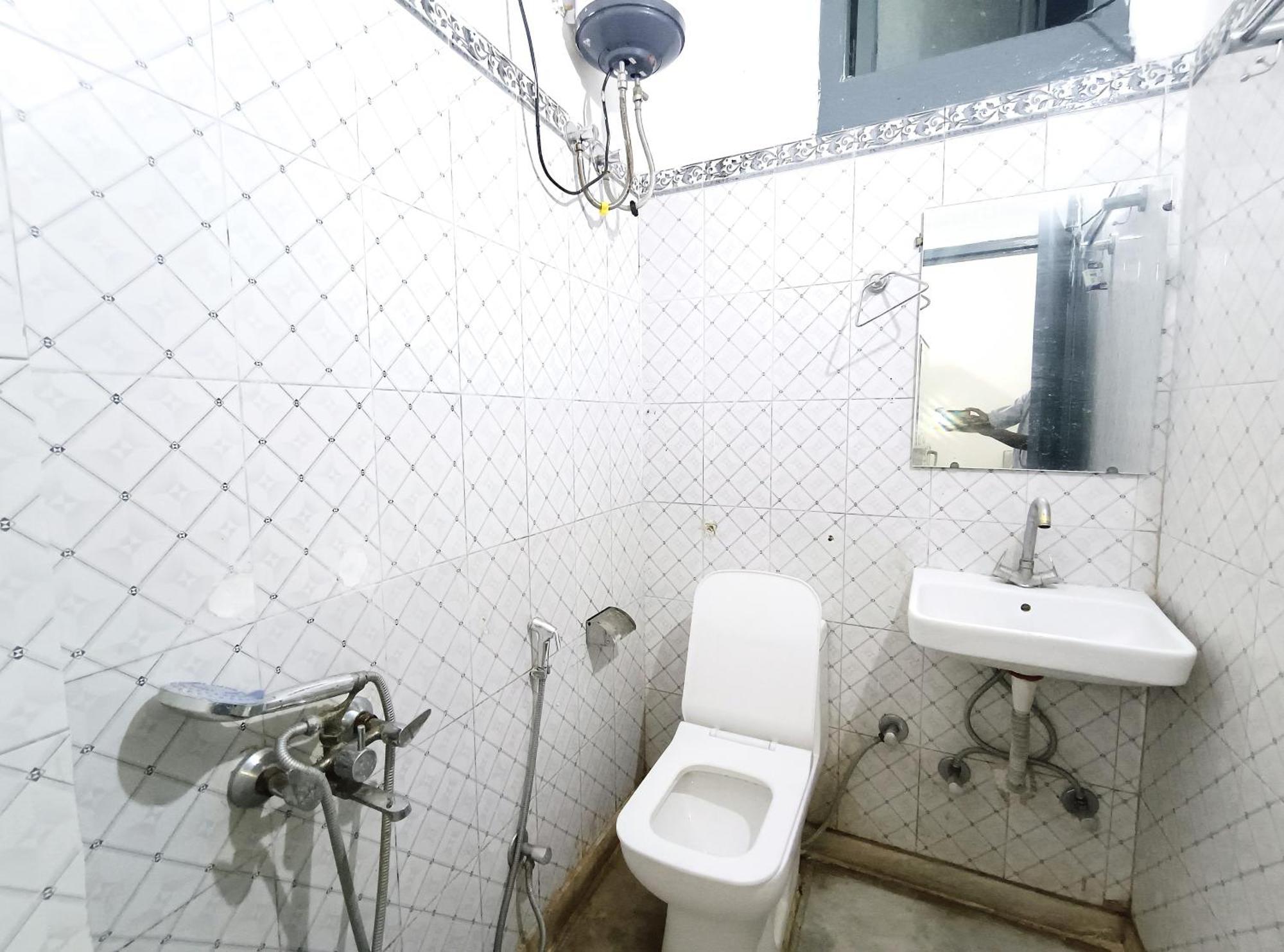 Hotel Hauz Khas Fort View New Delhi Buitenkant foto